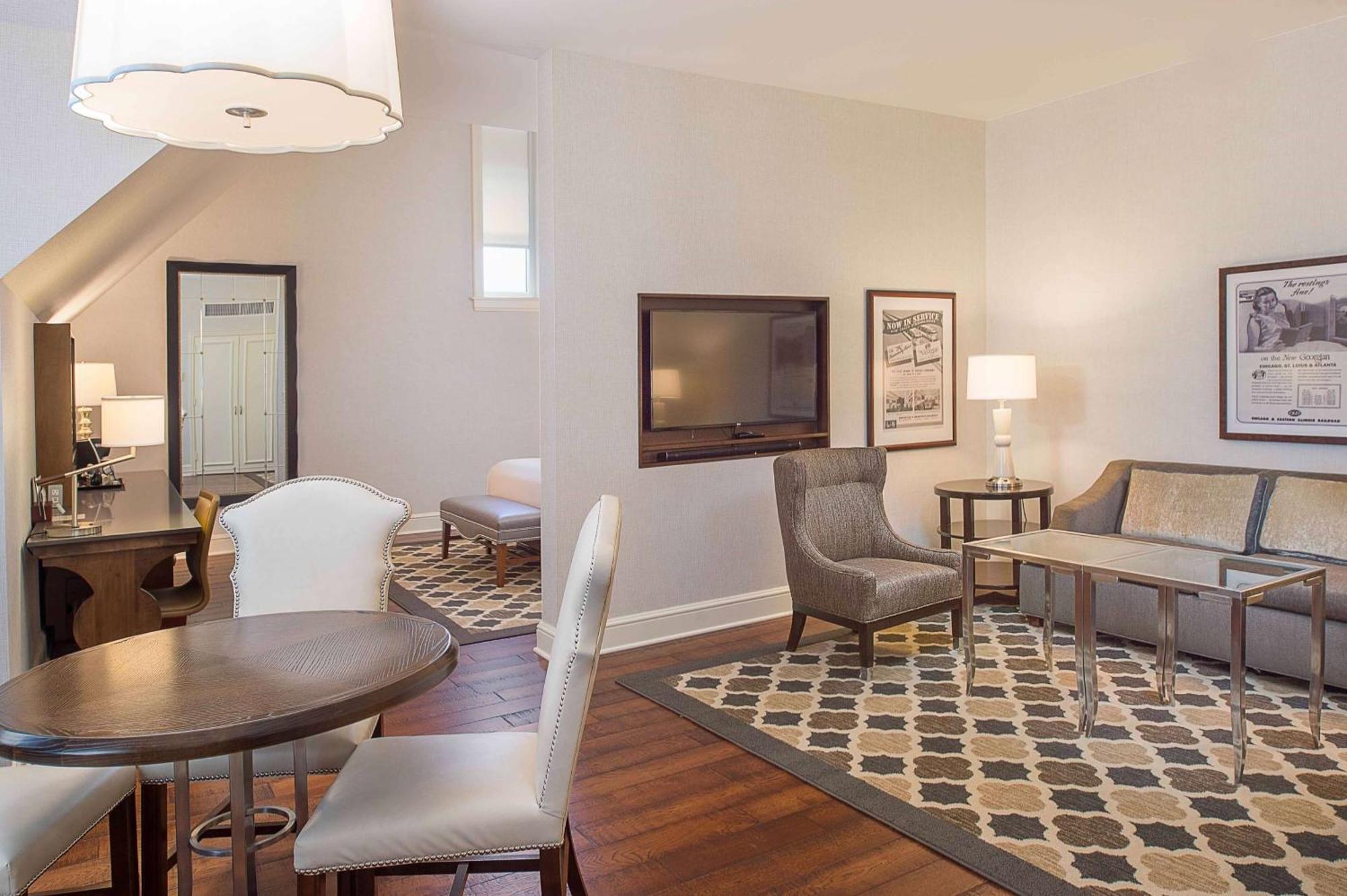 St. Louis Union Station Hotel, Curio Collection By Hilton Extérieur photo